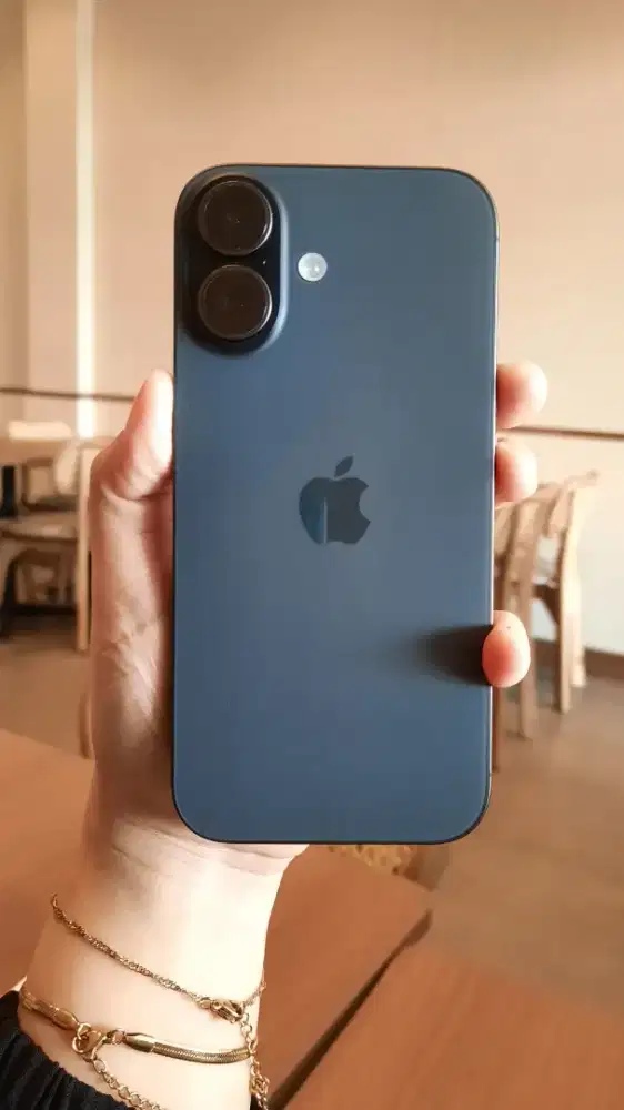 IPHONE 17 256GB RESMI BLIBLI