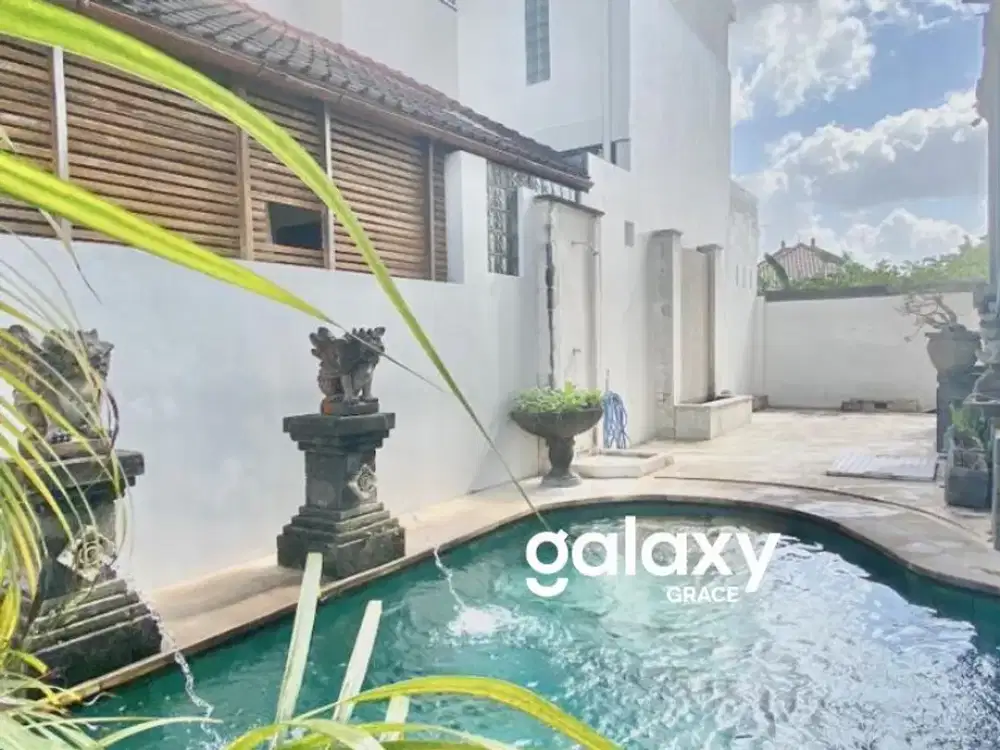 DISEWAKAN VILLA MODERN TROPIS DI PERERENAN BADUNG