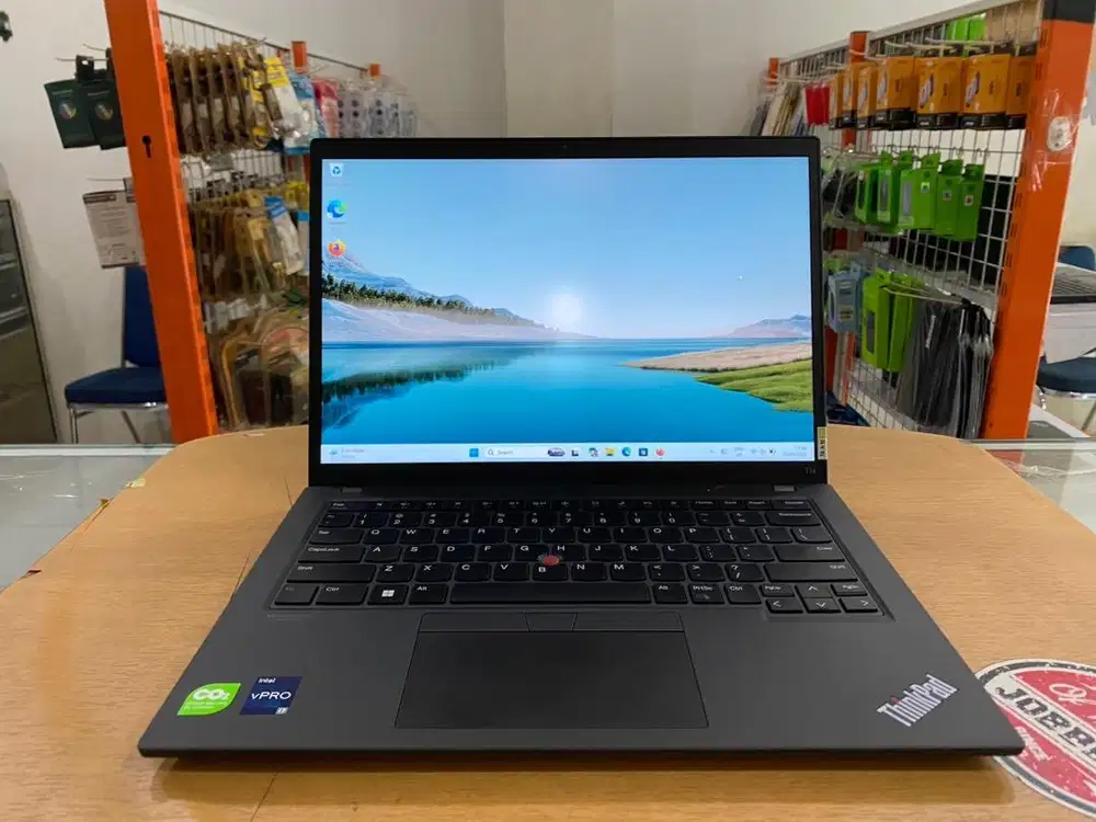 Lenovo ThinkPad T14 G3 Core i7Gen12 Ram 16GB SSD 256GB Slim Mulus