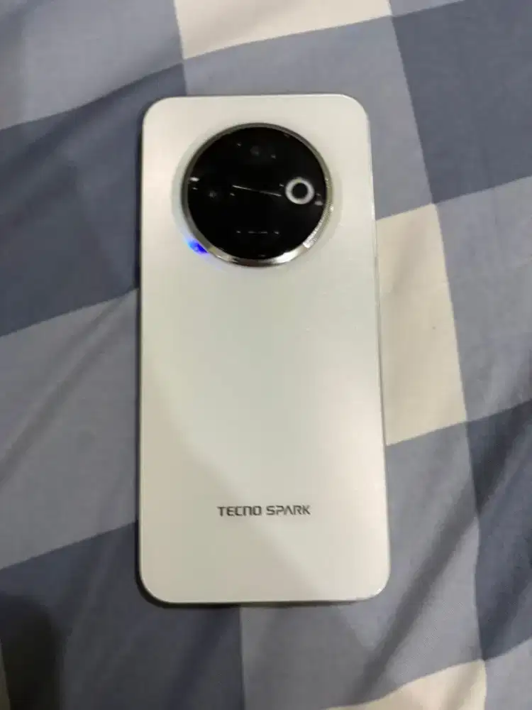 Tecno spark 30c