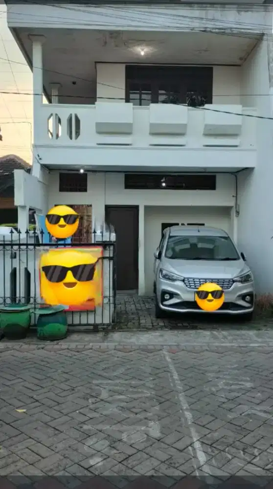 STRATEGIS RUMAH 2 LANTAI DI SIMO DEKAT PETEMON SURABAYA PUSAT DEMAK