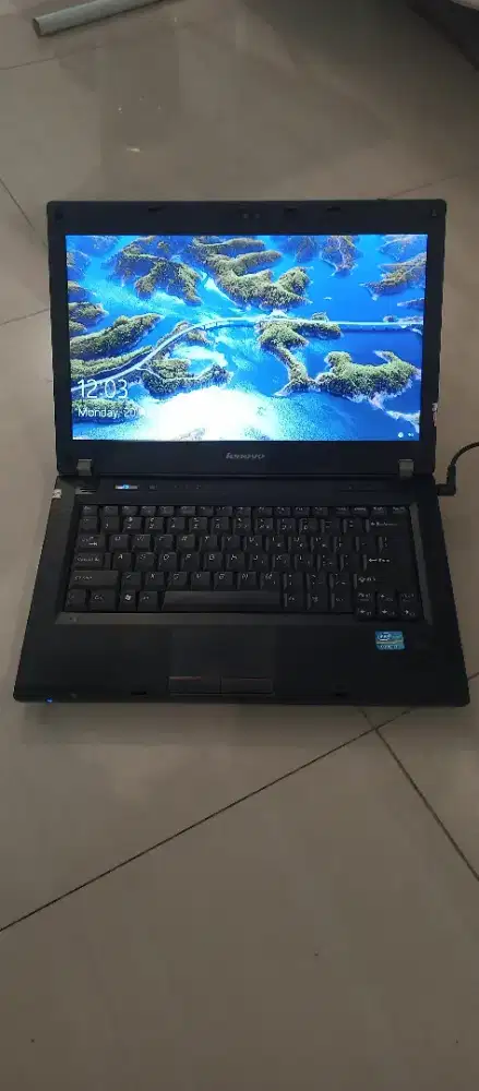 Lenovo E47 (baterai drop)