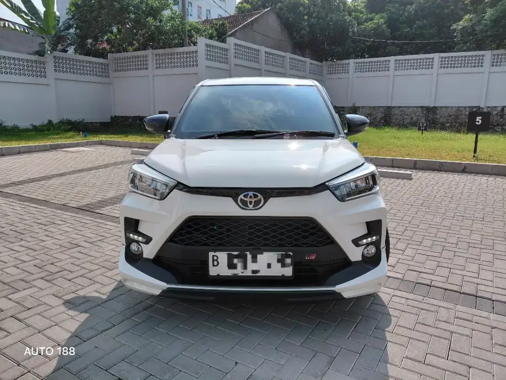(KM 9RB BOSKU)Toyota Raize 1.0 Turbo GR CVT (non Tss) Tahun 2025