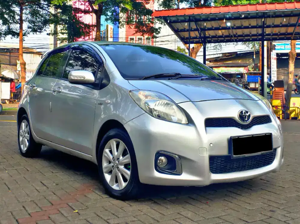 [ CASH 110JT ] Yaris 1.5 Th 2012 Model 13 Matic Termurah Bergaransi !