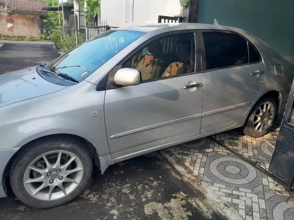 DI JUAL MOBIL SEDAN COROLLA ALTIS TH 2025