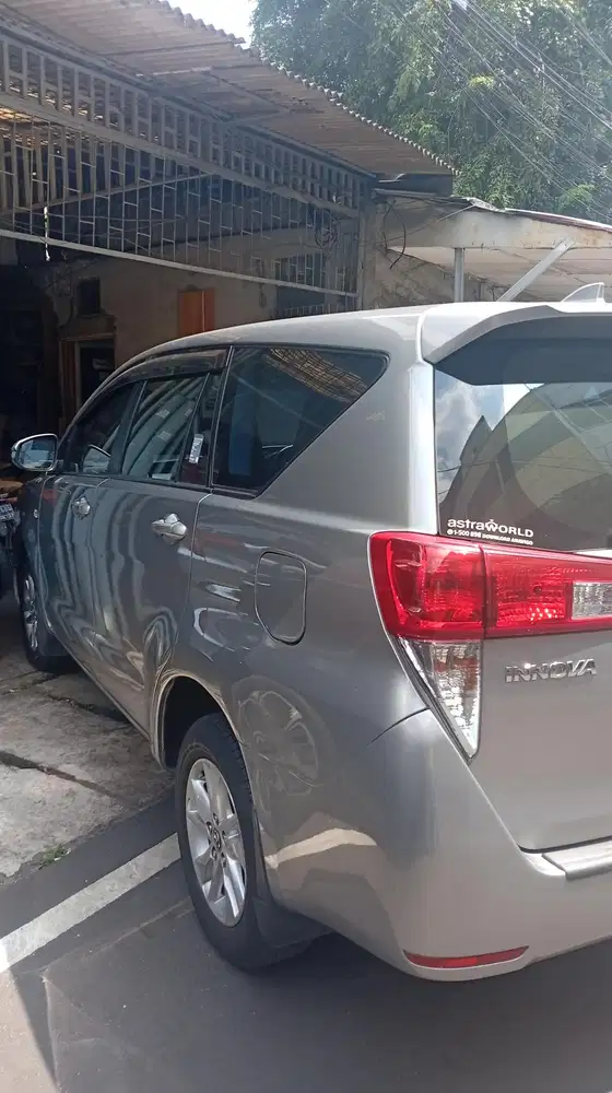 Toyota Kijang Innova 2017 Bensin