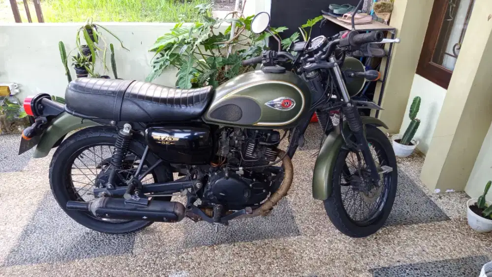 KAWASAKI W 175SE