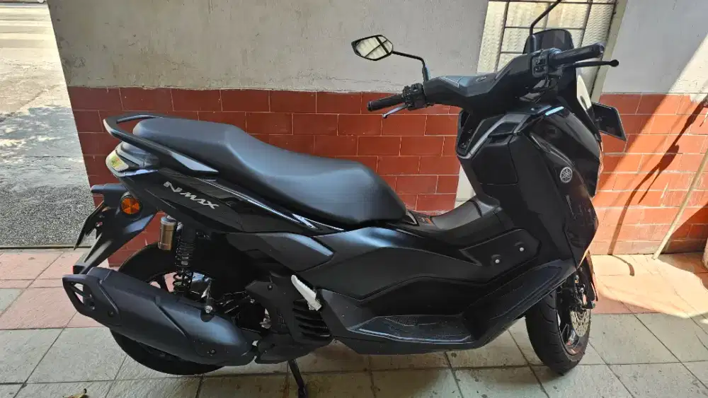 DIJUAL MOTOR YAMAHA NMAX NEO S, KEYLESS BLACK MULUS KM RENDAH