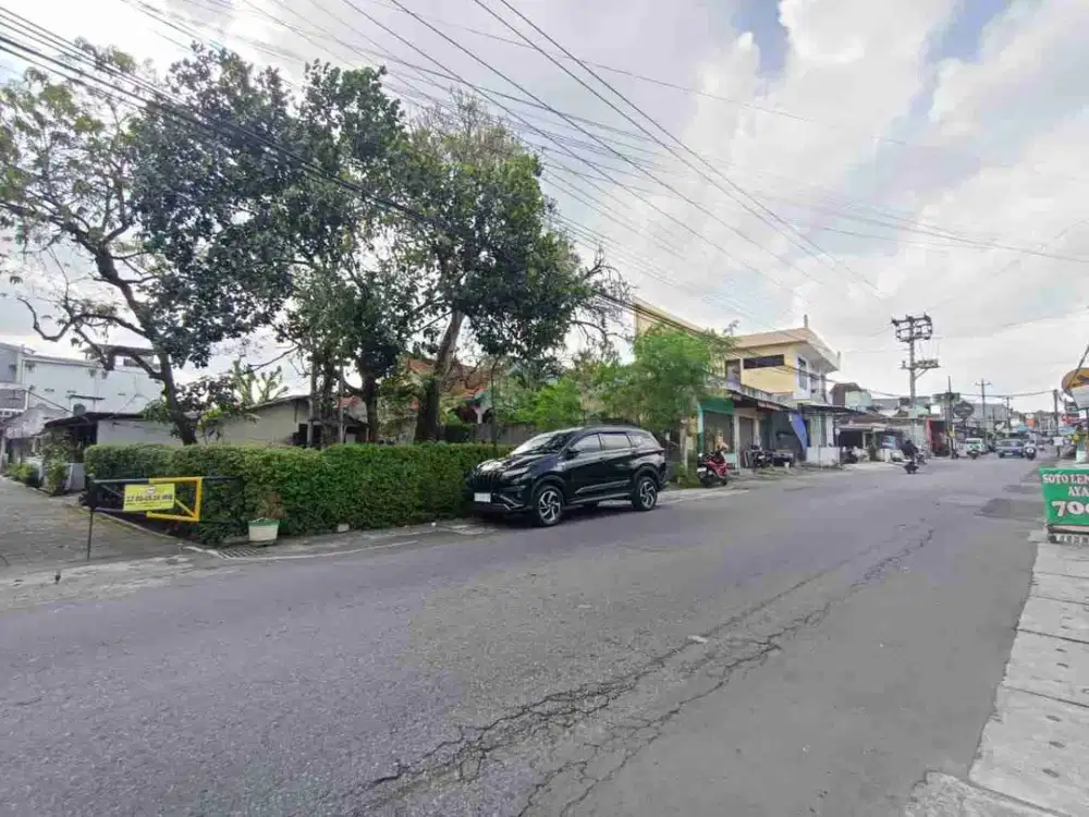 DIJUAL TANAH SHM SUPER STRATEGIS LOKASI CONDONG CATUR DEPOK SLEMAN 4 MENIT DARI PAKUWON MALL, UPN , AMIKOM