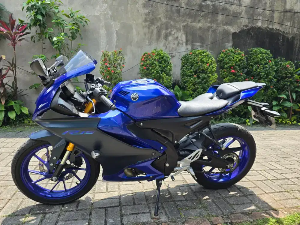 Yamaha R15 V4 mulus