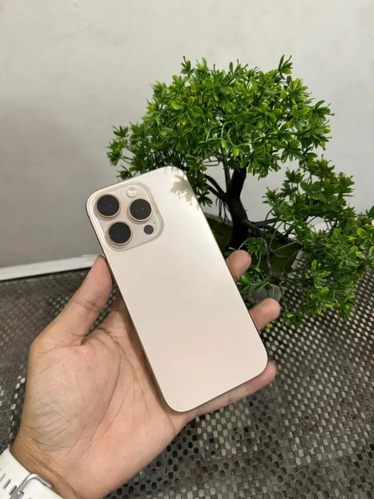 iphone 16 pro 128 all operator dessert titanium