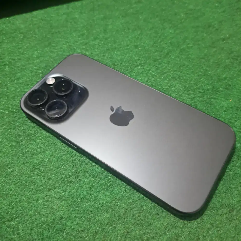 Iphone 16 pro 128 titanium black