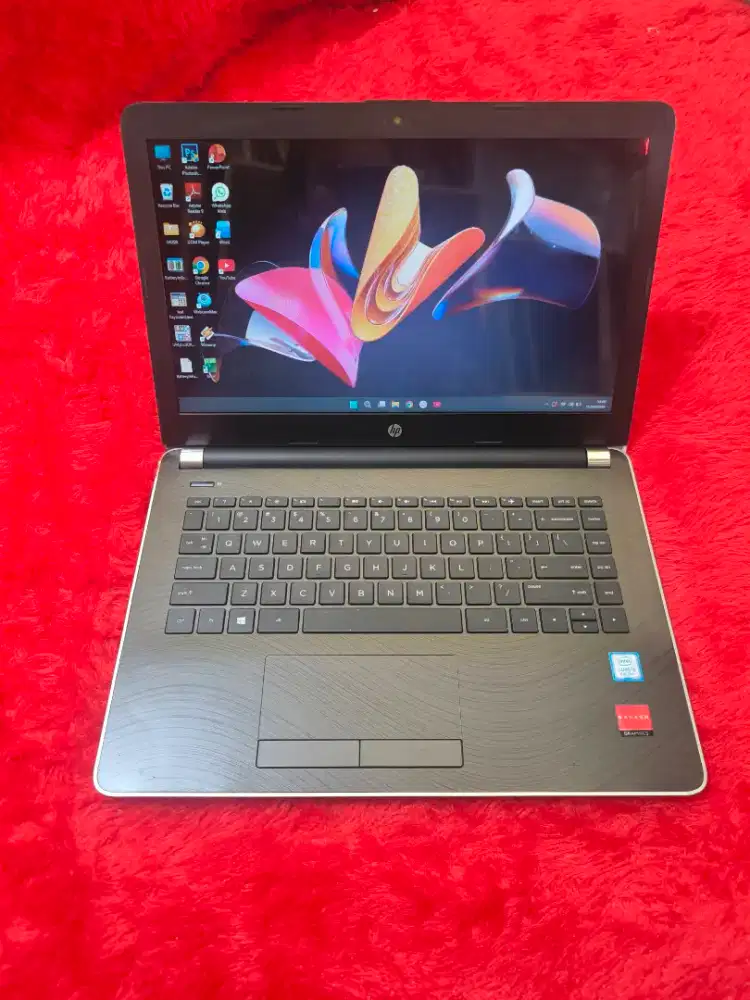 DIJUAL LAPTOP GAMING DAN RENDER HP SLIM,KENCANG,CORE I5 GEN 8,RAM 8 GB