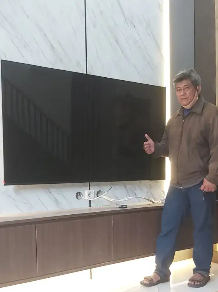 pasang dan jual bracket utk gantungan tv led lcd di tembok kuat nyaman