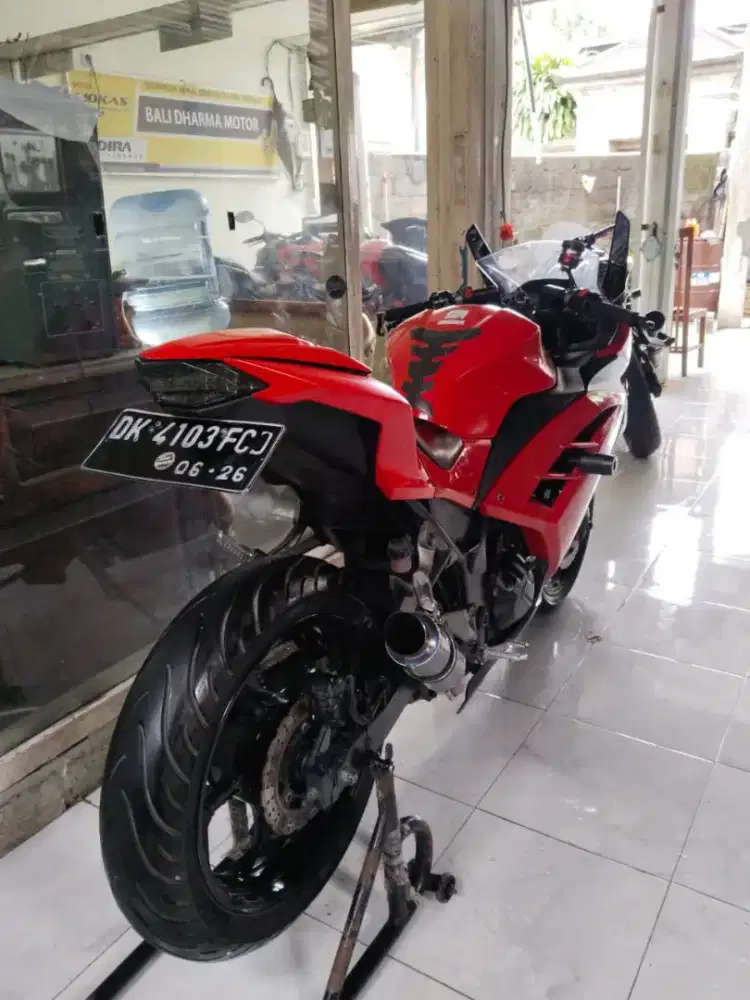 Ninja fi 250 cc thn 2015 cash. Bali dharma motor