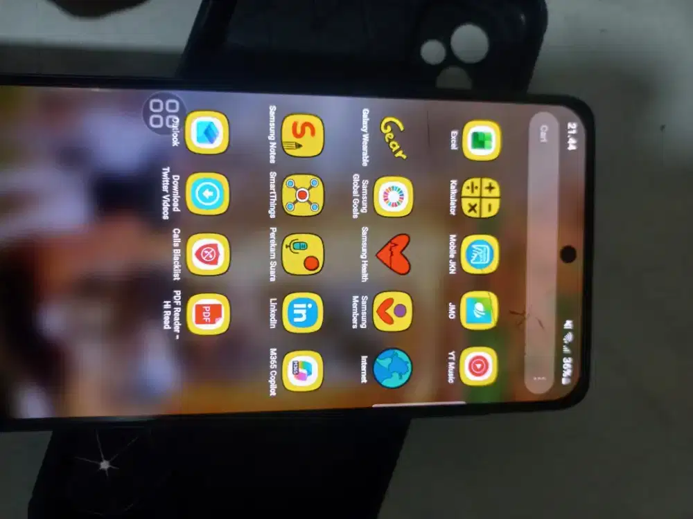 Samsung m52 5g mines