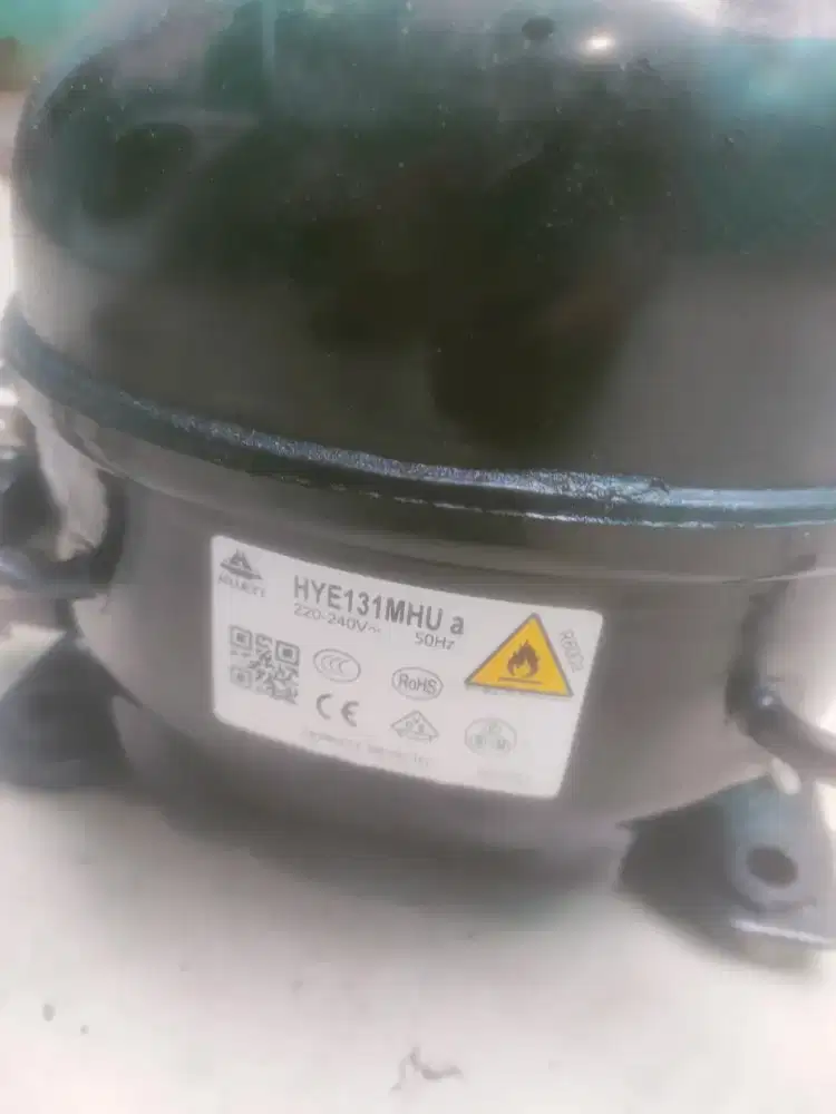 Kompresor 1/3 pk buat kulkas sbs atau frezer normal amper dan pres