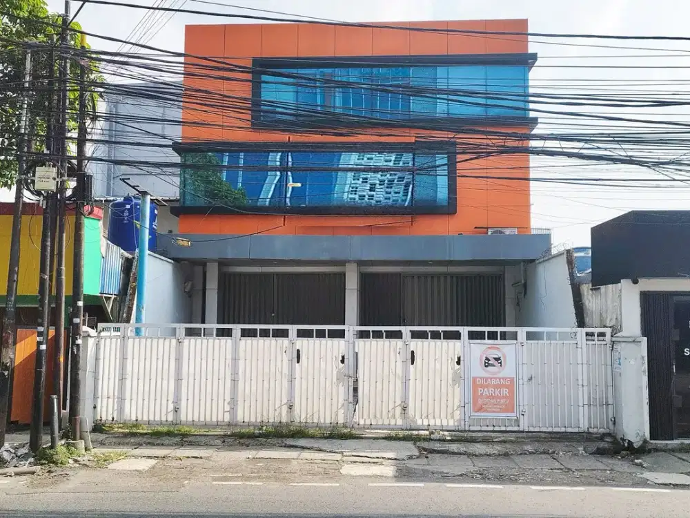 Ruko Sewa Matraman Dekat Persahabatan Jakarta Timur
