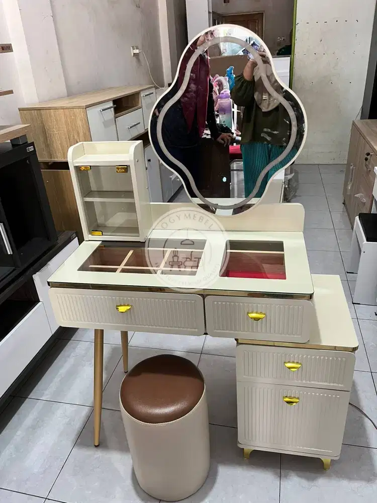 PROMO MEJA RIAS IMPORT LAMPU LED GRATIS ANTAR