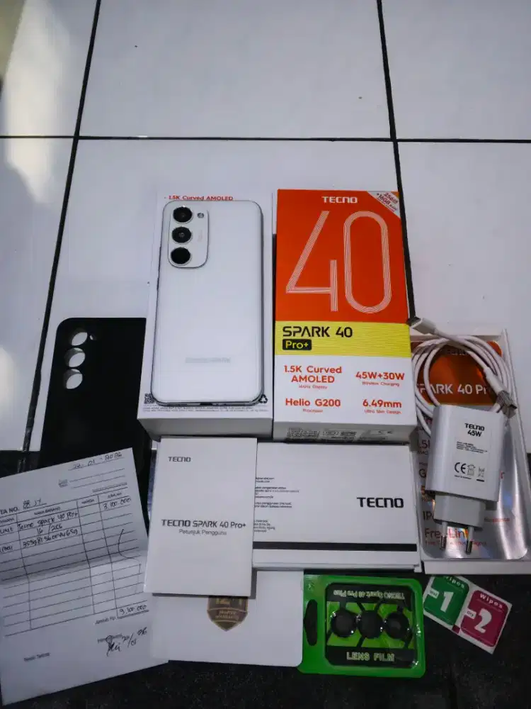 Tecno Spark 40 Pro+ (8/256 Gb)