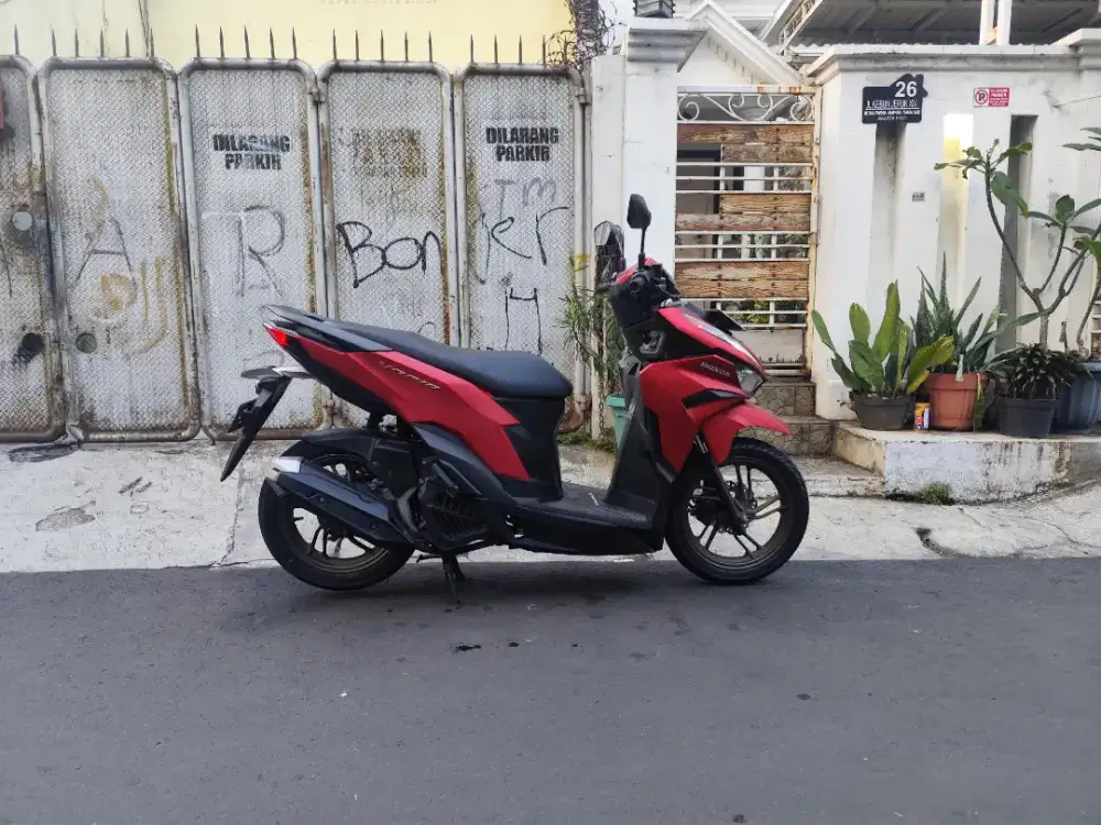 Vario 125 new keyless 2024 b dki km low istimewa
