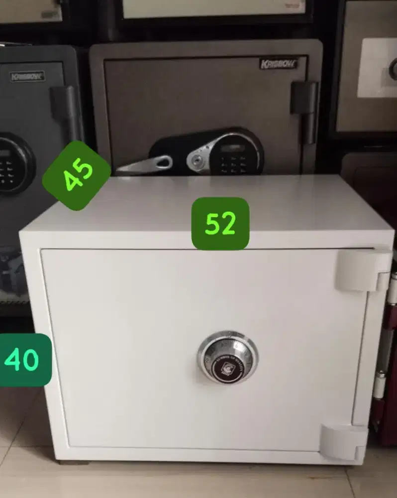 Brankas chubby kecil