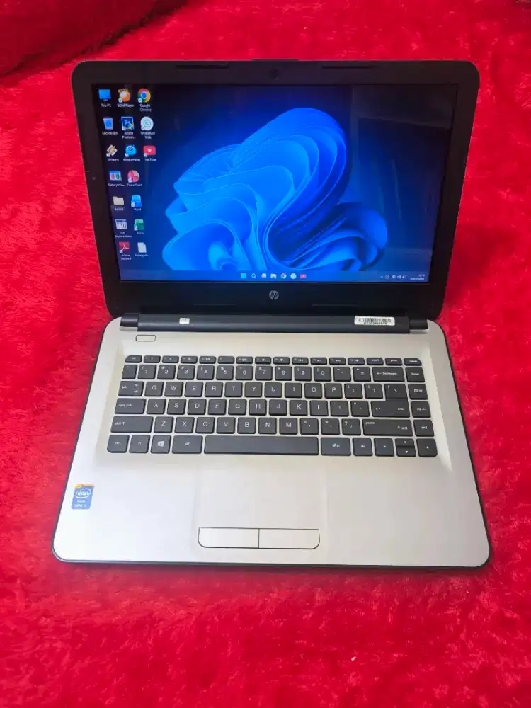 DIJUAL LAPTOP HP SLIM,SUPER KENCANG.CORE I3 GEN 5,RAM 10 GB,SSD 128 GB