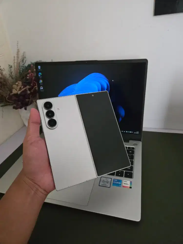 Samsung z fold 7 silver 12g/512gb fullset