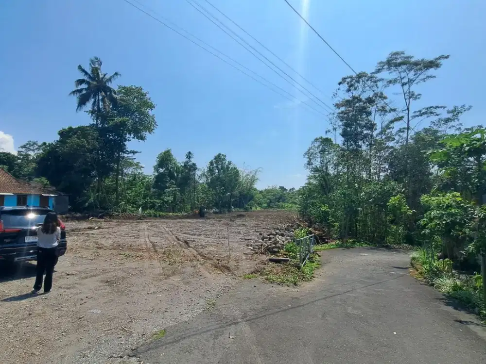 BU. Tanah Sleman Barat Pasar Pakem