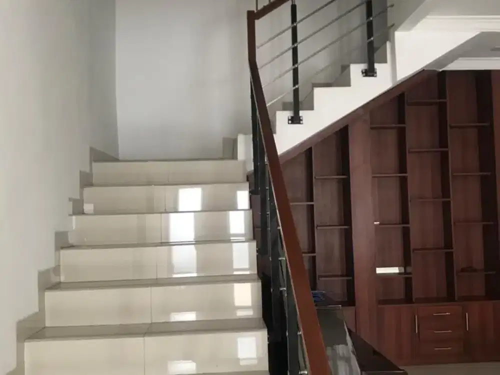 Rumah bagus di cigadung Bandung murah