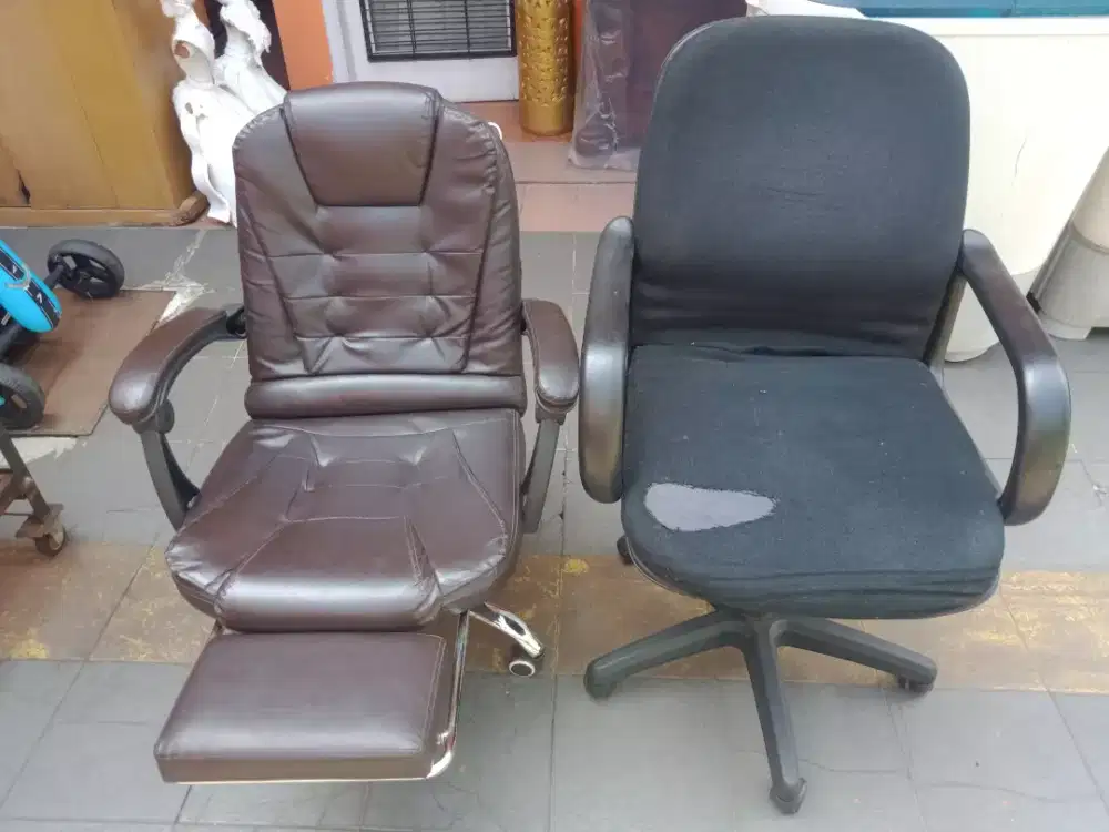 Kursi Hidrolik Dua Buah