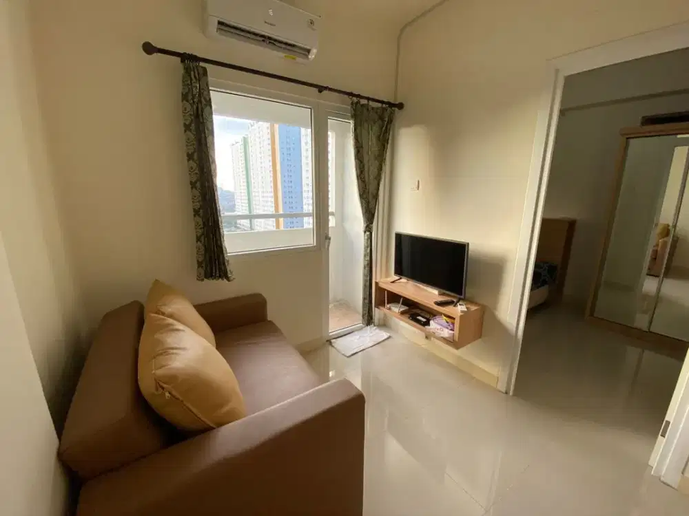 GREEN PRAMUKA CITY NERINE 2BR LENGKAP ISI POSISI ATAS MALL VIEW JAKARTA LUAS