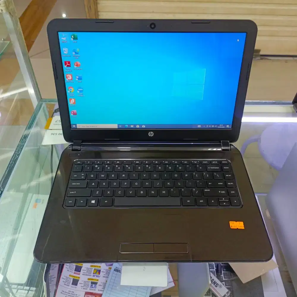Laptop Second Hp 14 AMD A4 Ram 4gb SSD 128gb Layar 14inc HD siap pakai