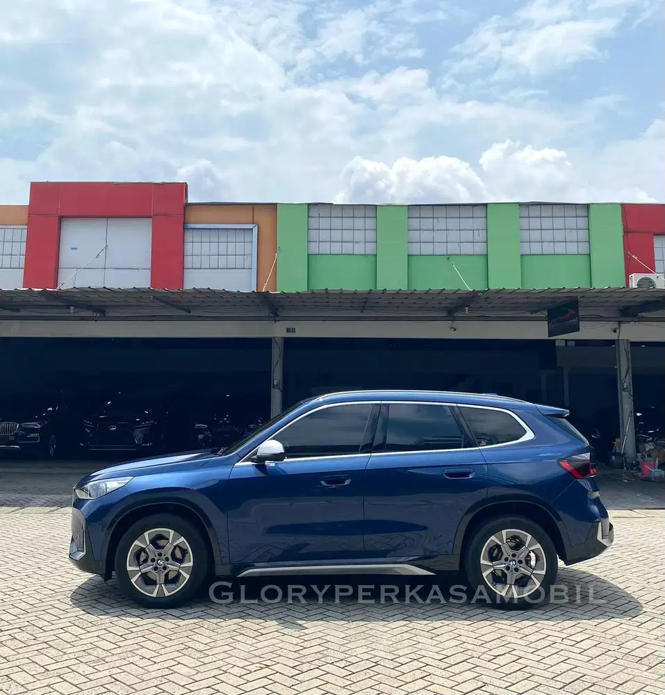 BMW X1 1.8 xLine LCI 2023/ 2024 KM 7rb ANTIK