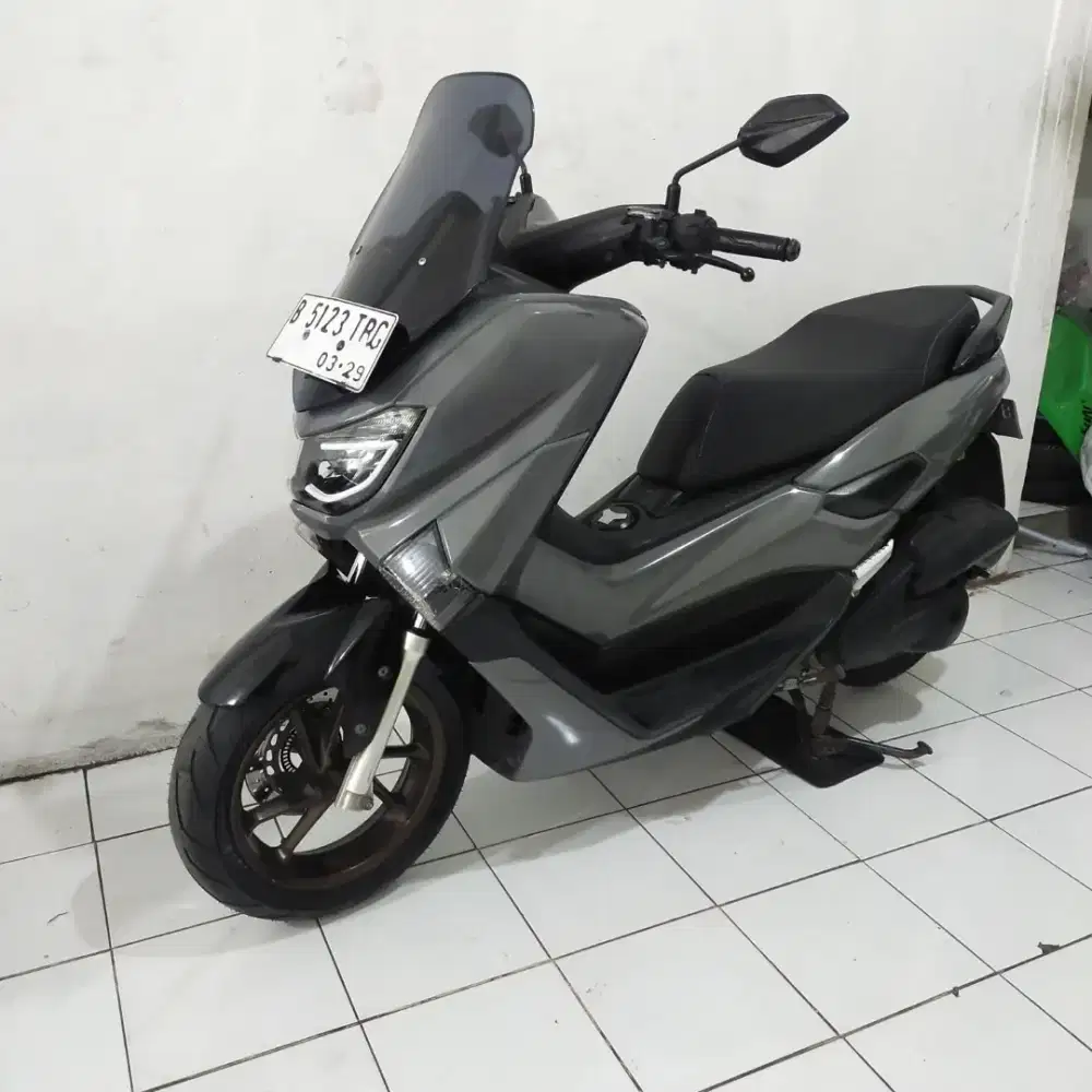 Yamaha Nmax OLD Non ABS 2019 Lengkap Bagus