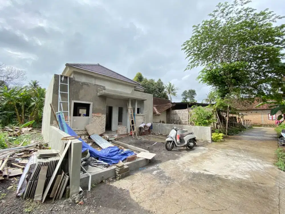 9 Menit Ke Jalan Tol, Rumah Strategis Luas 125 m2 Harga Promo!