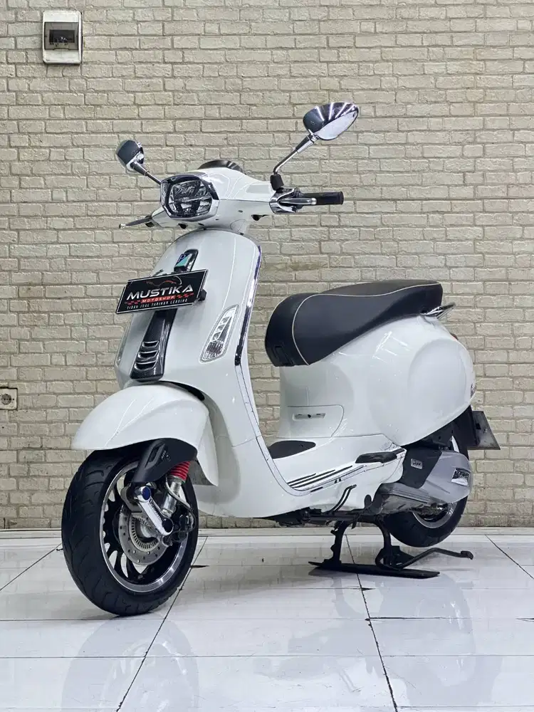 Vespa Sprint ABS 150 Favorite Color