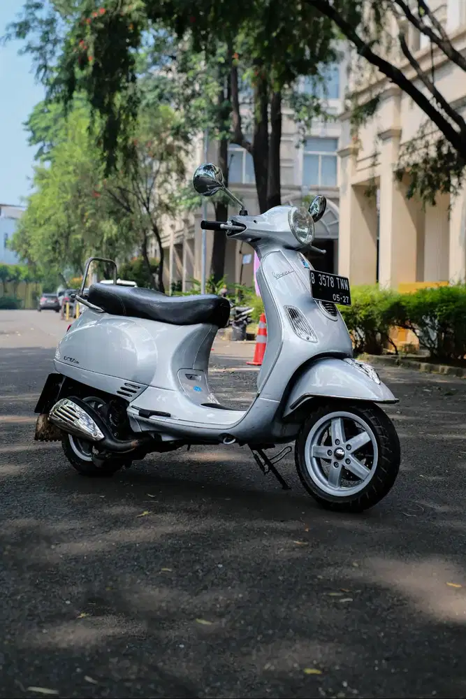 JUAL VESPA MATIC BEKAS/SECOND LX 2VIE 2012 MURAH BERGARANSI