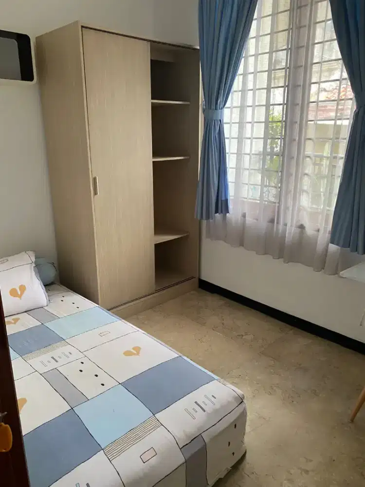 Kost Pria dekat SCBD, gatot subroto, sudirman