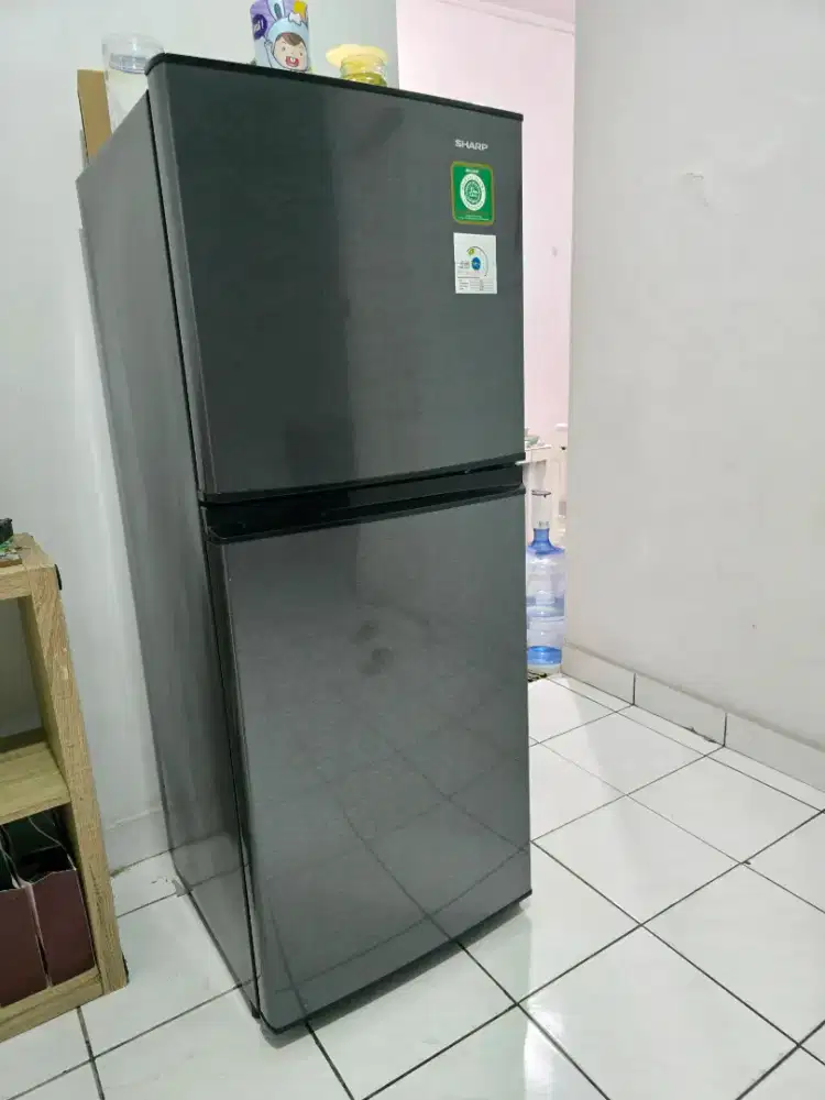 Kulkas sharp SJ 236 MN