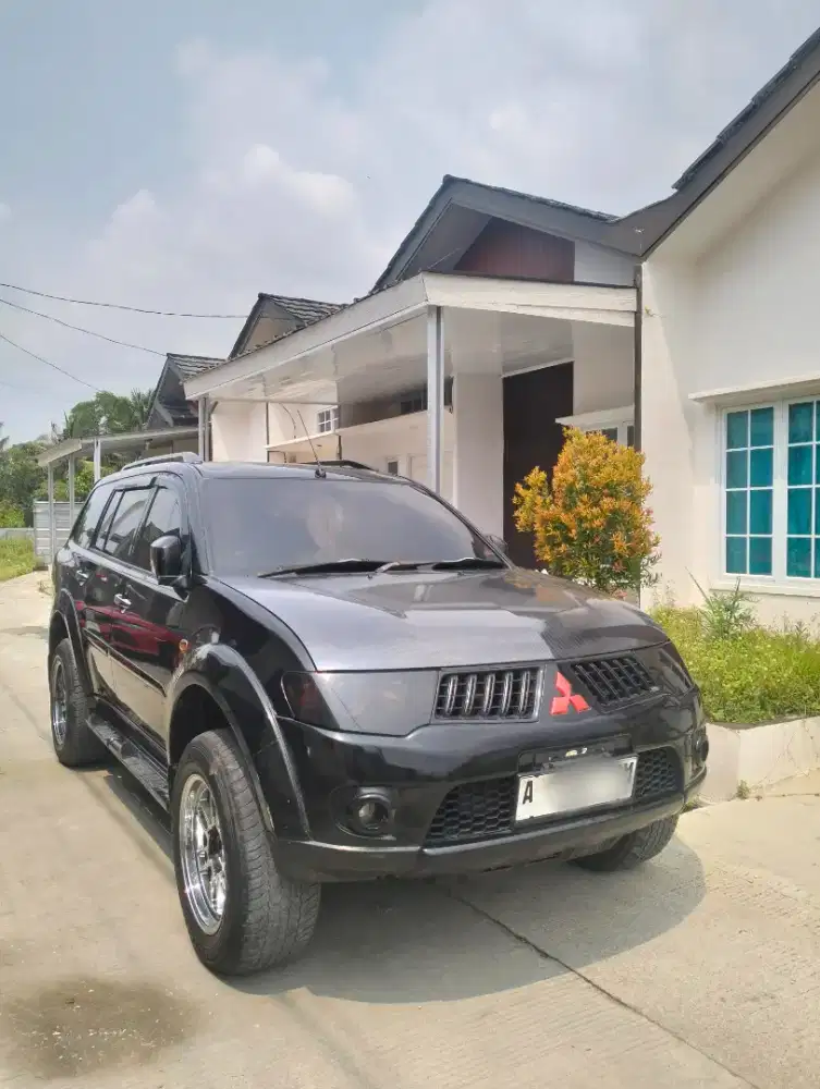 Dijual Pajero Exceed 2009