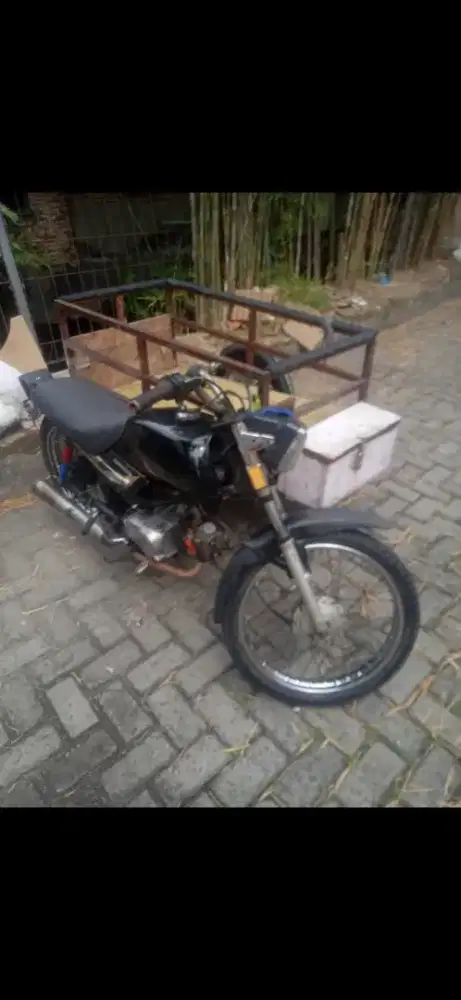 Becak Barang HONDA WIN lama  Kondisi aktif jalan