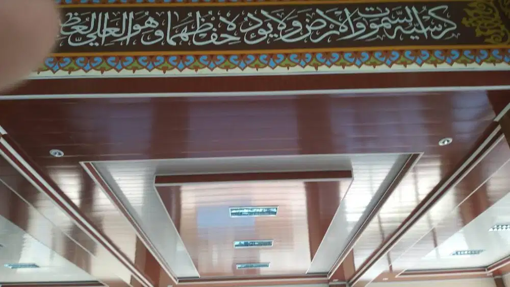 Plafon - Partisi Gypsum + Alumunium + Kaca + Cat + PVC PVC ACP WPC