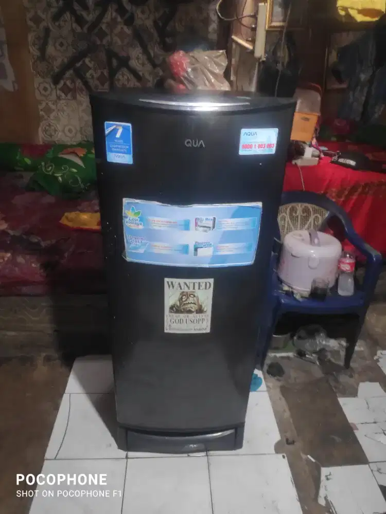 Kulkas merk aqua