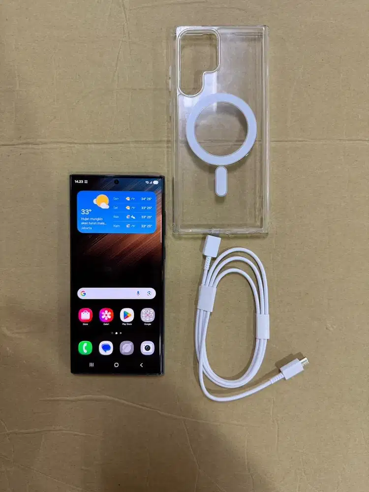 Samsung Galaxy S22 Ultra 5G 12/256GB Snapdragon 8 Gen 1 Bekas Resmi
