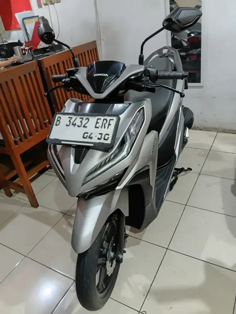 VARIO 150 KEYLESS KREDIT DP 1JUTA
