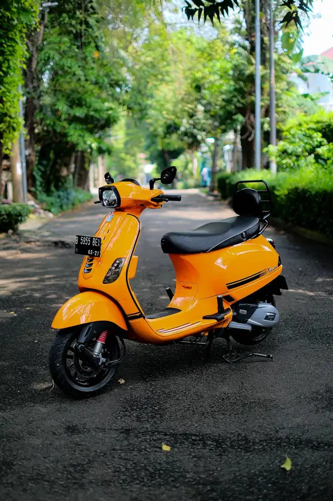 JUAL VESPA MATIC BEKAS/SECOND VESPA S 125 2021 MURAH BERGARANSI
