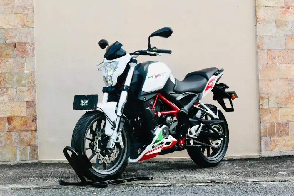 Benelli TNT 250 2023 like new Z250 CBR250 ninja 250