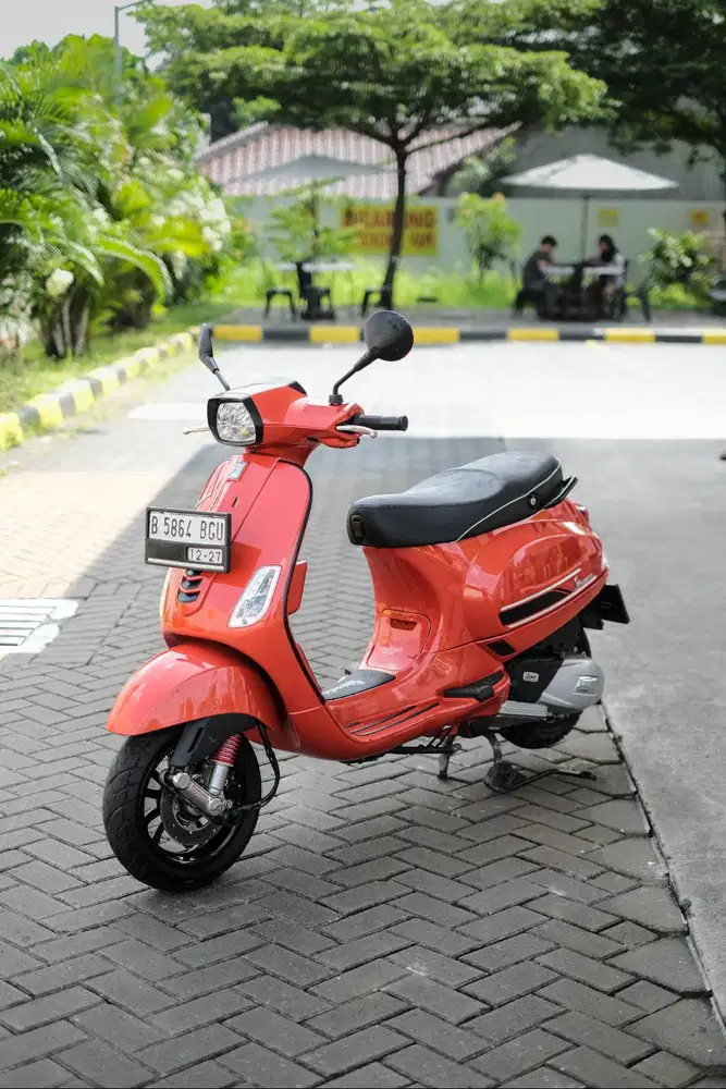 JUAL VESPA MATIC BEKAS/SECOND VESPA S 125 2022 MURAH BERGARANSI