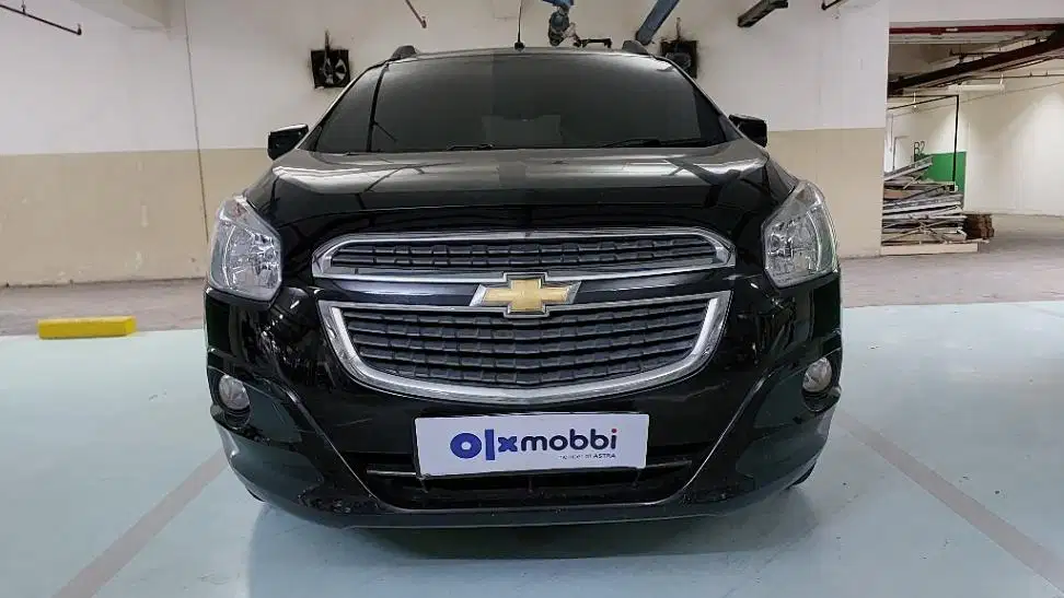 DP MURAH Chevrolet Spin 1.5 LTZ Bensin-AT 2014 Hitam CVCZD